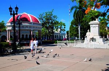 Cienfuegos-Glorieta-Cuba.jpg