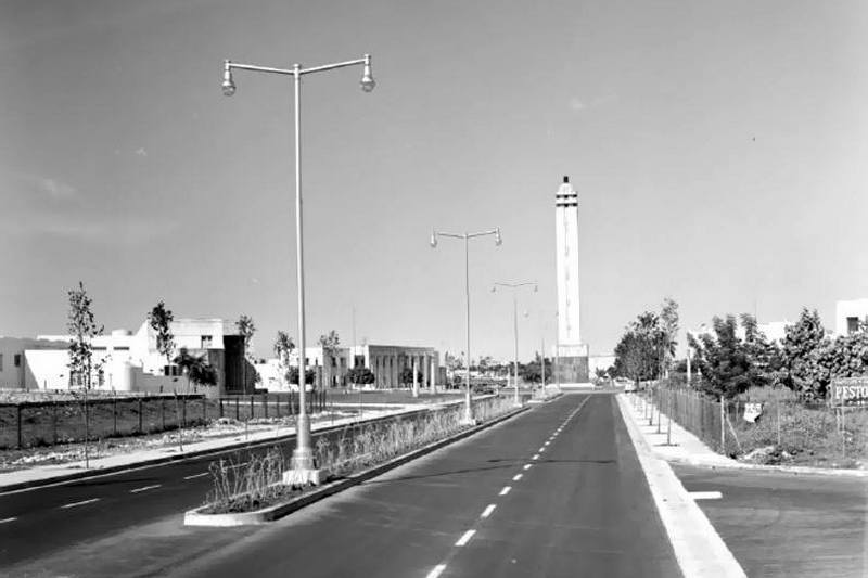 El Obelisco”, Ave. 31 y 100, Marianao, La Habana, Ca. 1949.jpg
