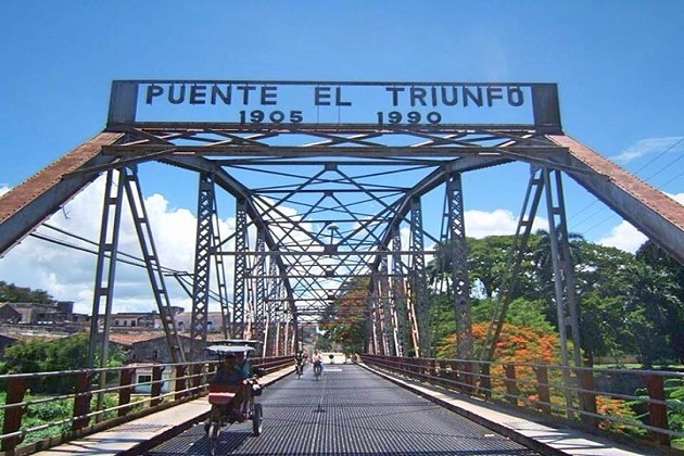 Sagua_la_Grande_Puente_El_Triunfo_002.jpg