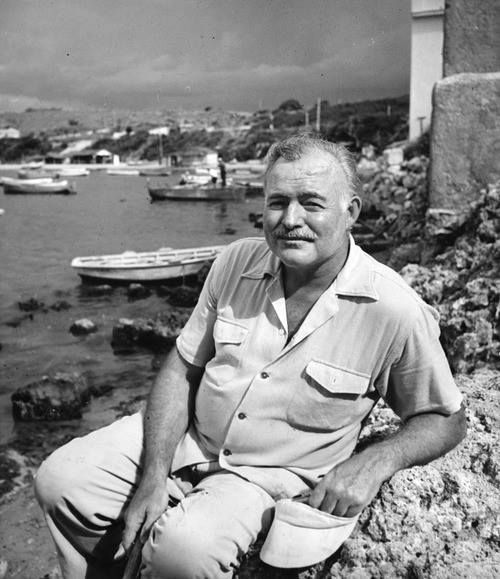 Ernesto Hemingway.jpg