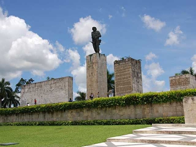 Museo-Memorial- Ernesto-Guevara-Villa-Clara-Cuba.jpg
